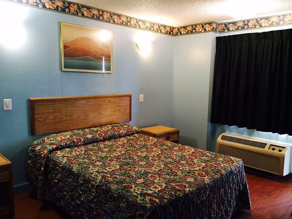 Chester Inn Motel Stanton Εξωτερικό φωτογραφία