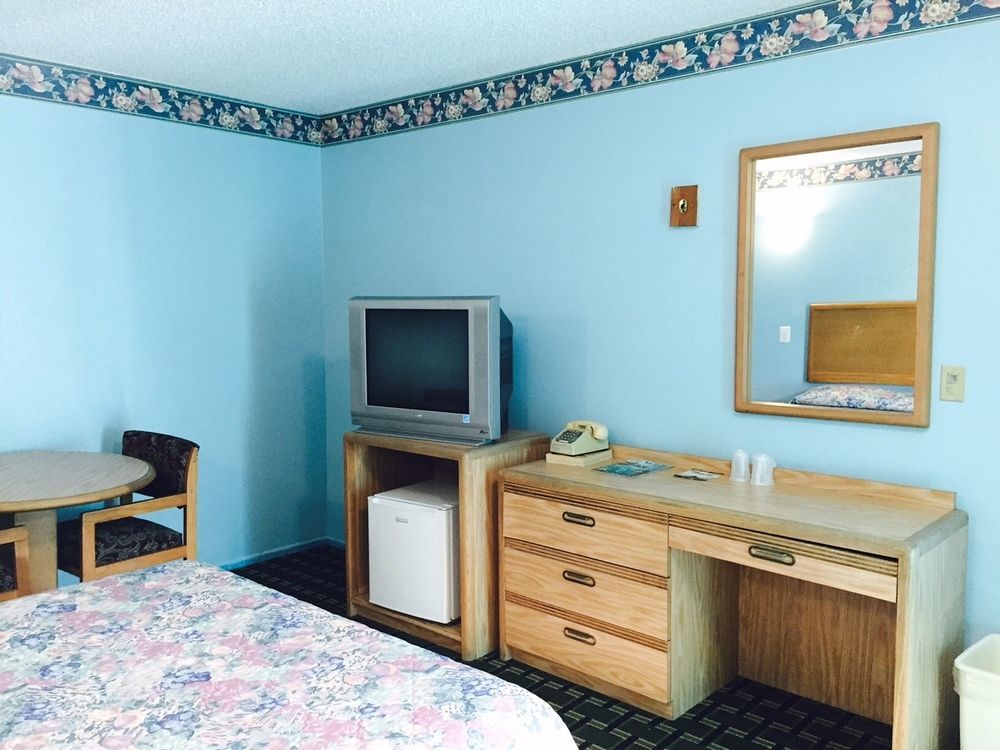 Chester Inn Motel Stanton Εξωτερικό φωτογραφία