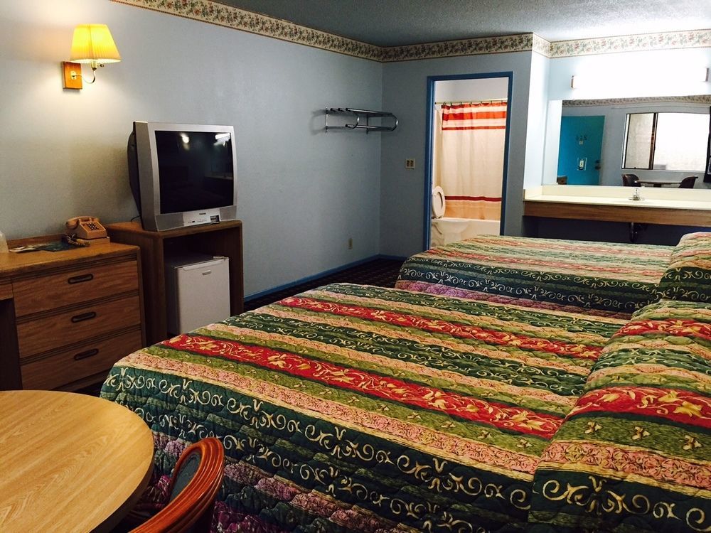 Chester Inn Motel Stanton Εξωτερικό φωτογραφία